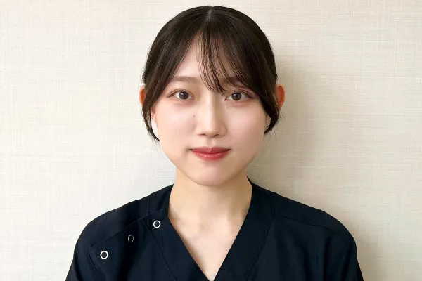 歯科医師 河野 華子