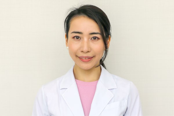 副院長 曽 麻里子